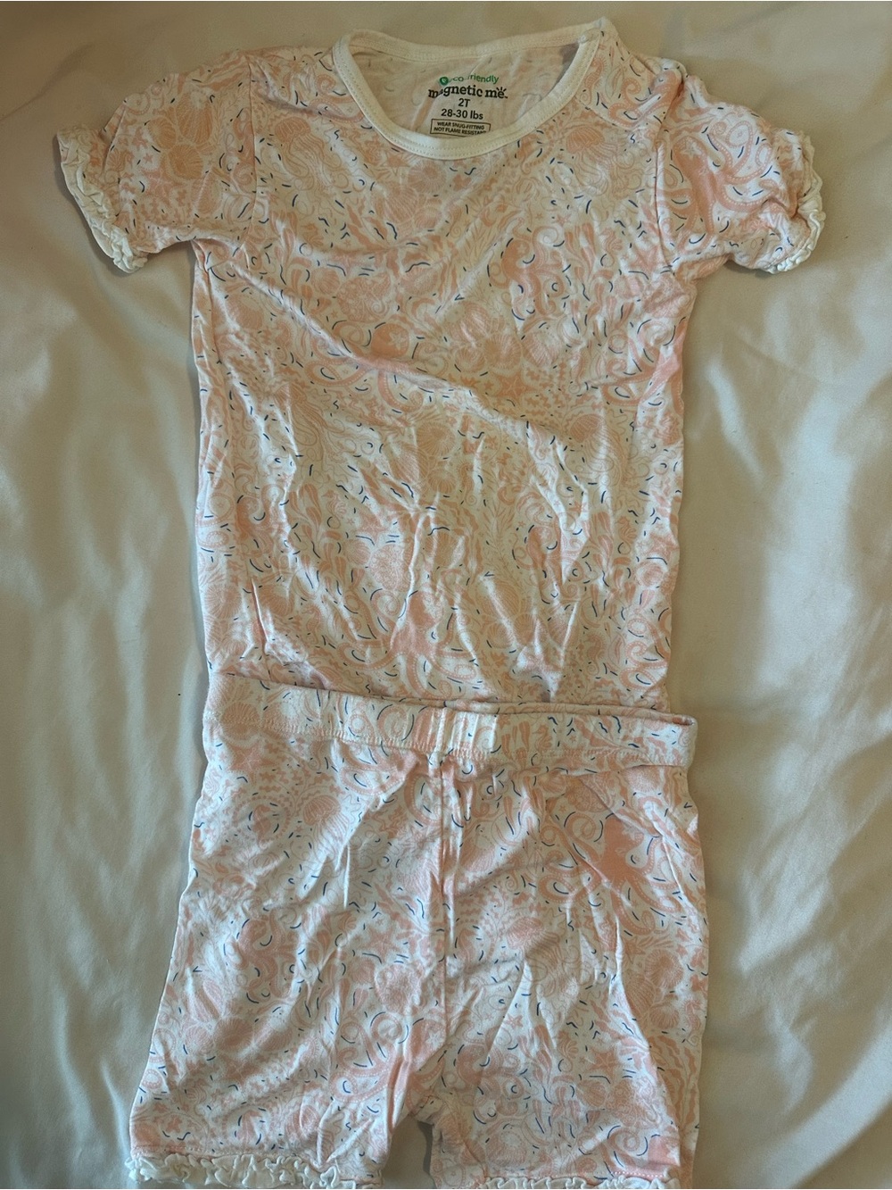 Set of 4 Magnetic Me pajamas 2T - Picture 2 of 8